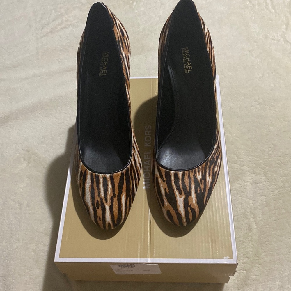 Michael Kors, Susan flex pump